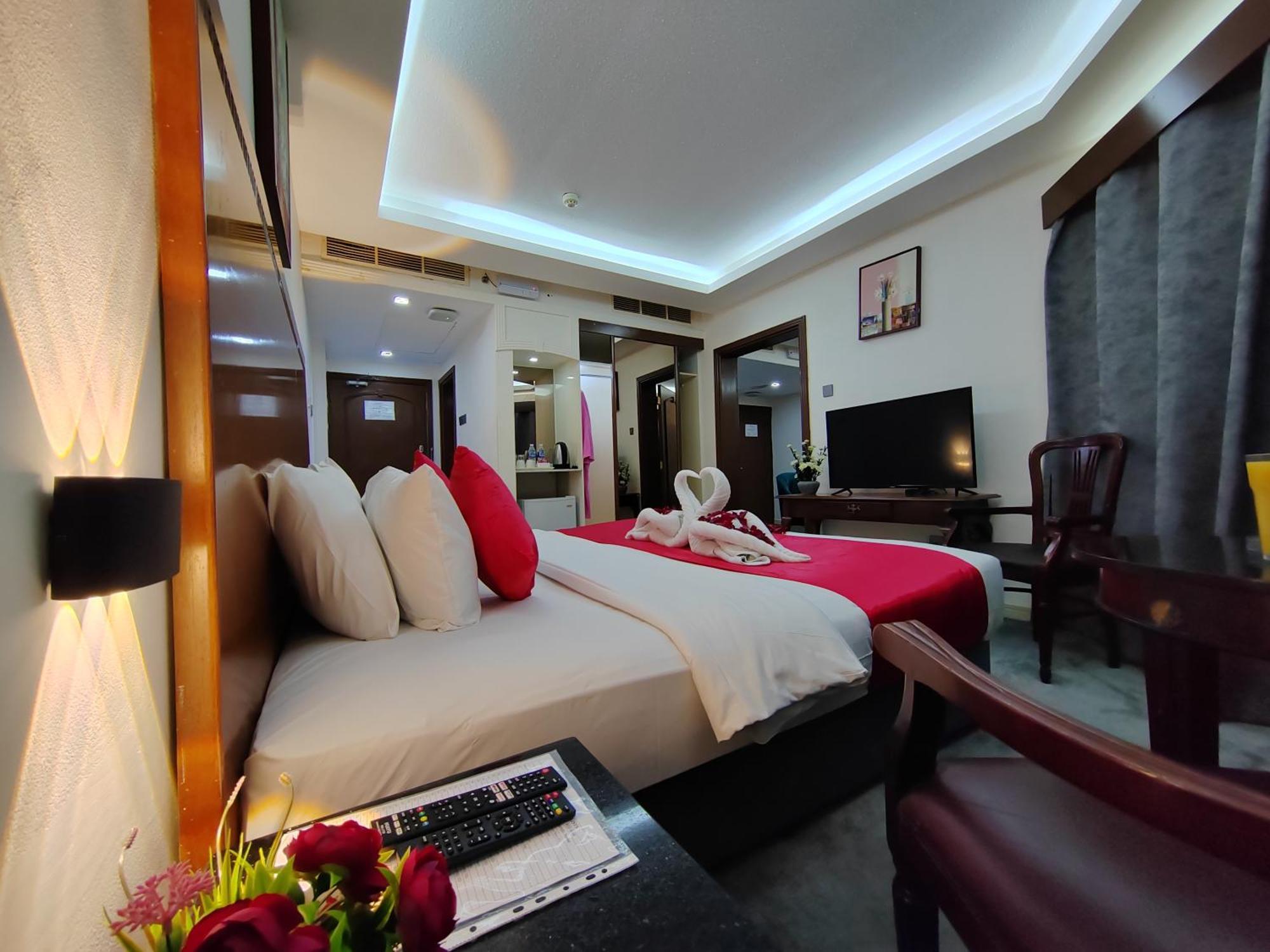 Le Paradise Palace Hotel Ντουμπάι Εξωτερικό φωτογραφία