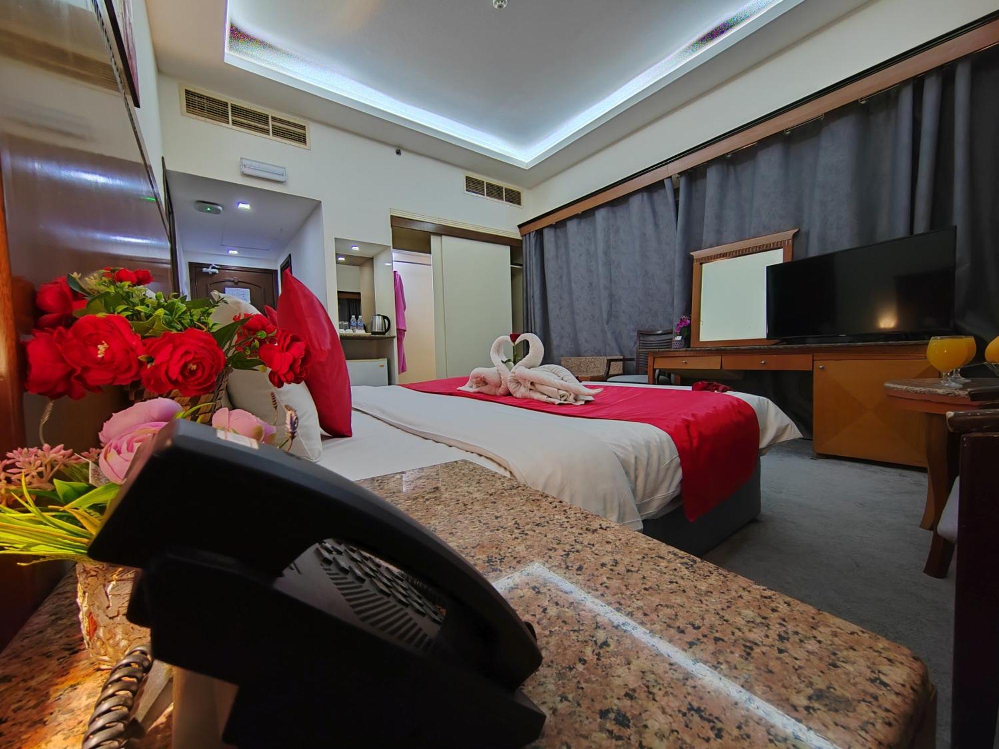Le Paradise Palace Hotel Ντουμπάι Εξωτερικό φωτογραφία